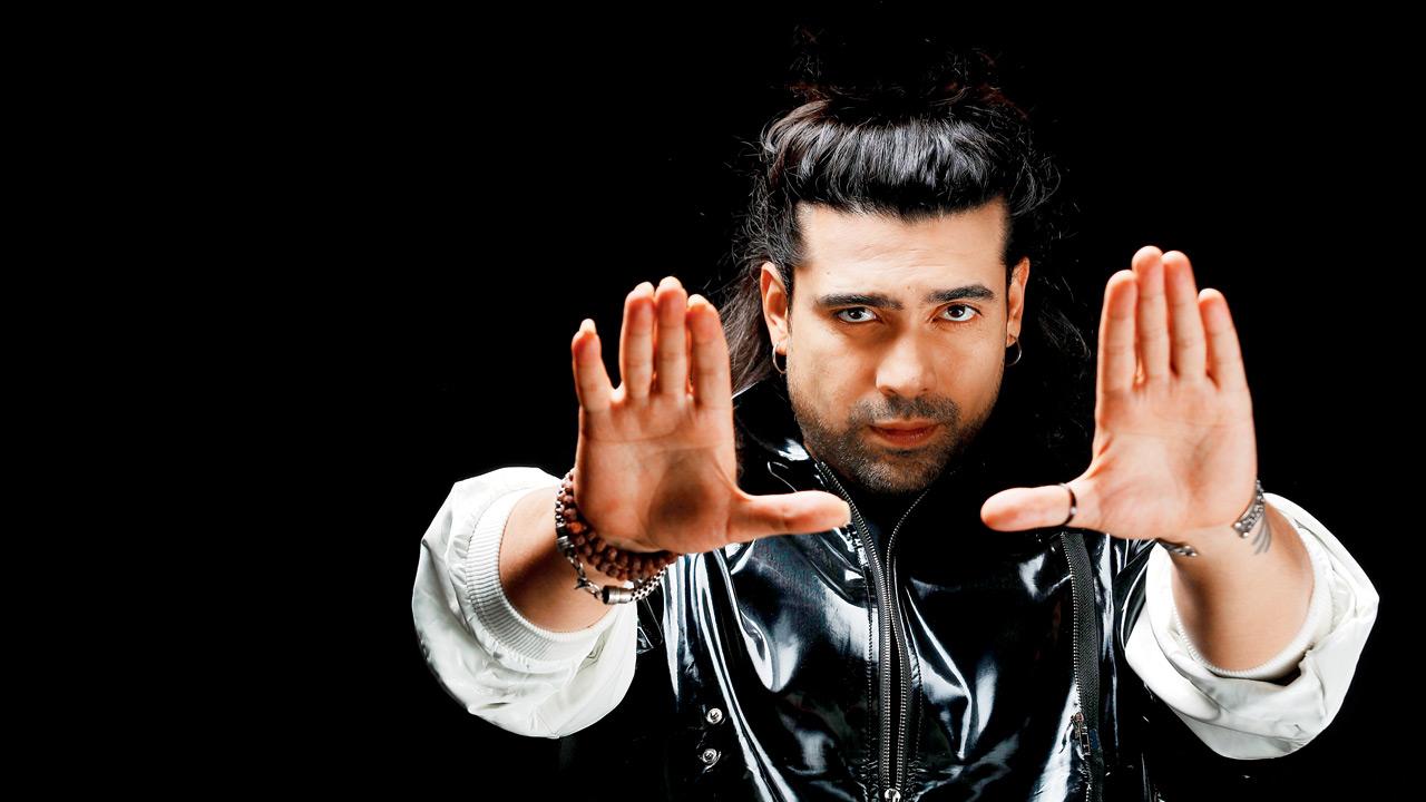 Jubin Nautiyal gets candid about working with Mohit Suri and Karan Johar