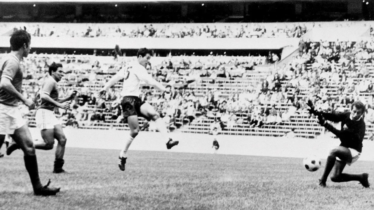 Japan’s most successful football striker, Kunishige Kamamoto, dies at 81