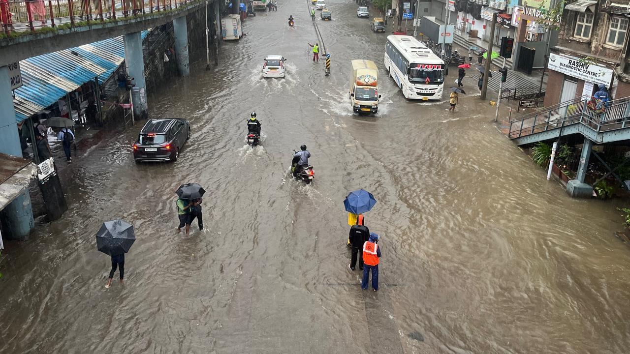 Schools and colleges were also shut in view of the relentless rains and the 'red alert' warning issued by the IMD, which forecast extremely heavy showers at isolated places in Mumbai and neighbouring districts on Tuesday