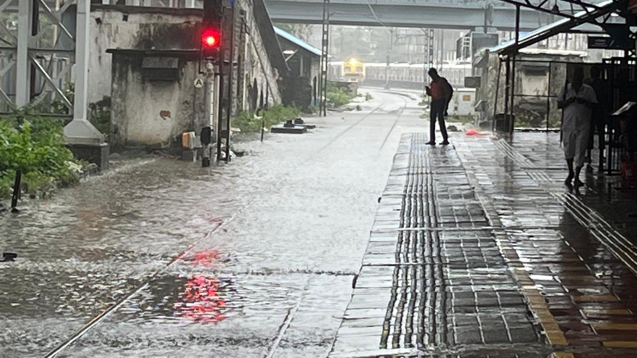 The statement said the decision applies to all BMC offices and state-run establishments, excluding essential services