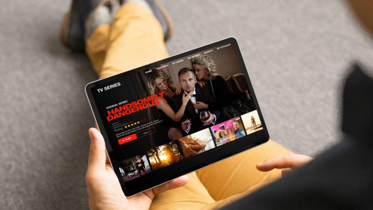 ACT vs Jio: OTT Platform Differences