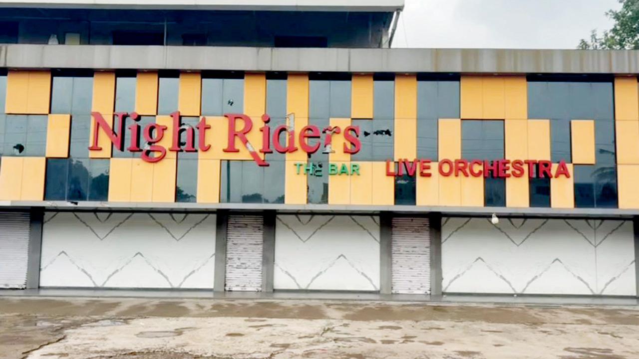 Maharashtra: 15 people booked for vandalising bar in Panvel