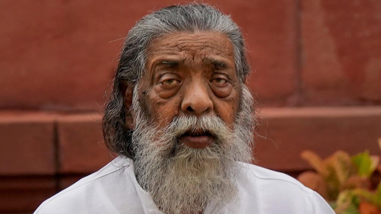 Jharkhand govt declares 3-day state mourning in honour of Shibu Soren