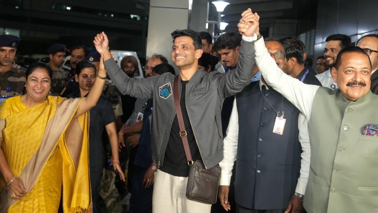 Shukla, who has been in the US training for the Axiom-4 mission to the ISS over the past year, was welcomed at the airport by Union Minister Jitendra Singh, Delhi Chief Minister Rekha Gupta, and ISRO Chairman V Narayanan