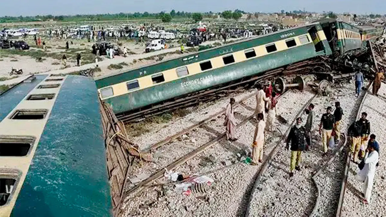 Blast derails six train bogies in Balochistan’s Mastung district