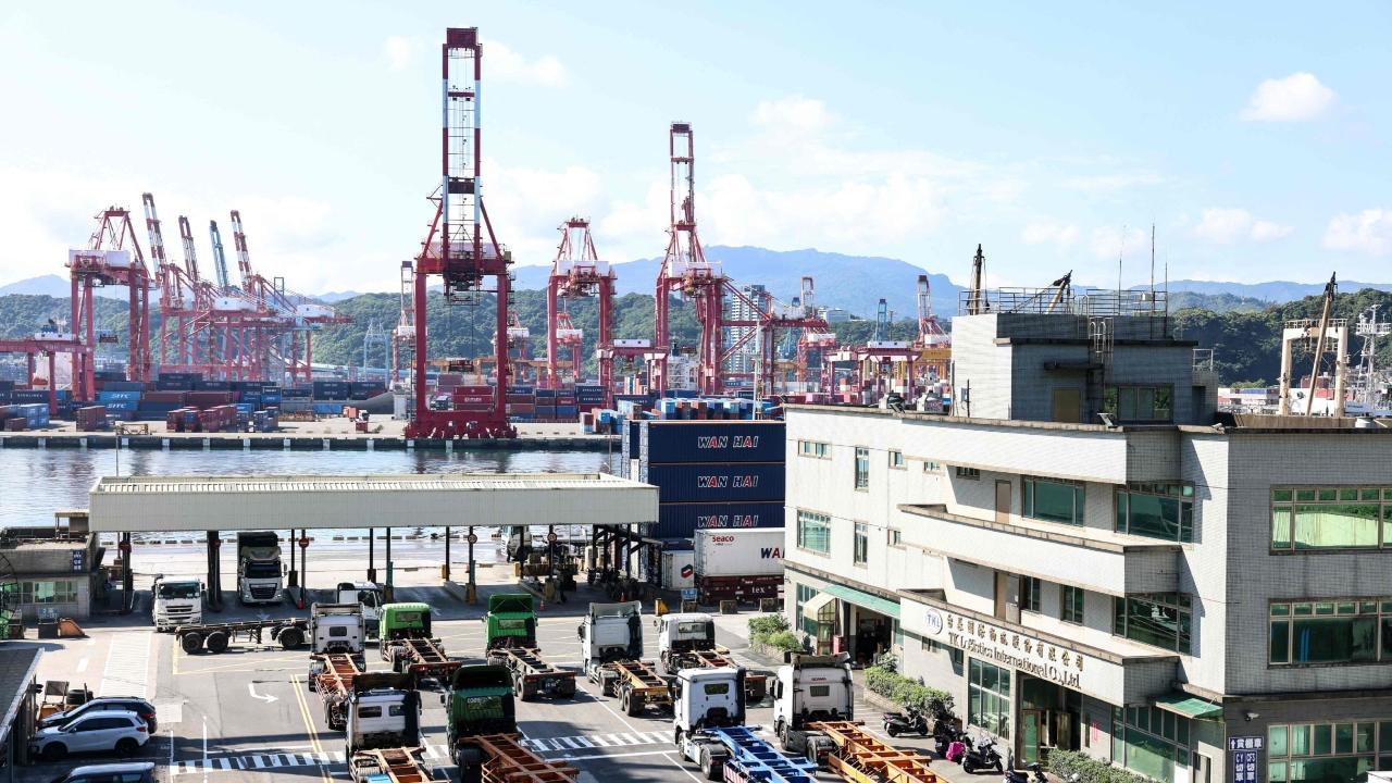 Trump said in the executive order that some trading partners have agreed to, or are on the verge of agreeing to, meaningful trade and security commitments with the United States, thus signalling their sincere intentions to permanently remedy trade barriers and to align with the United States on economic and national security matters