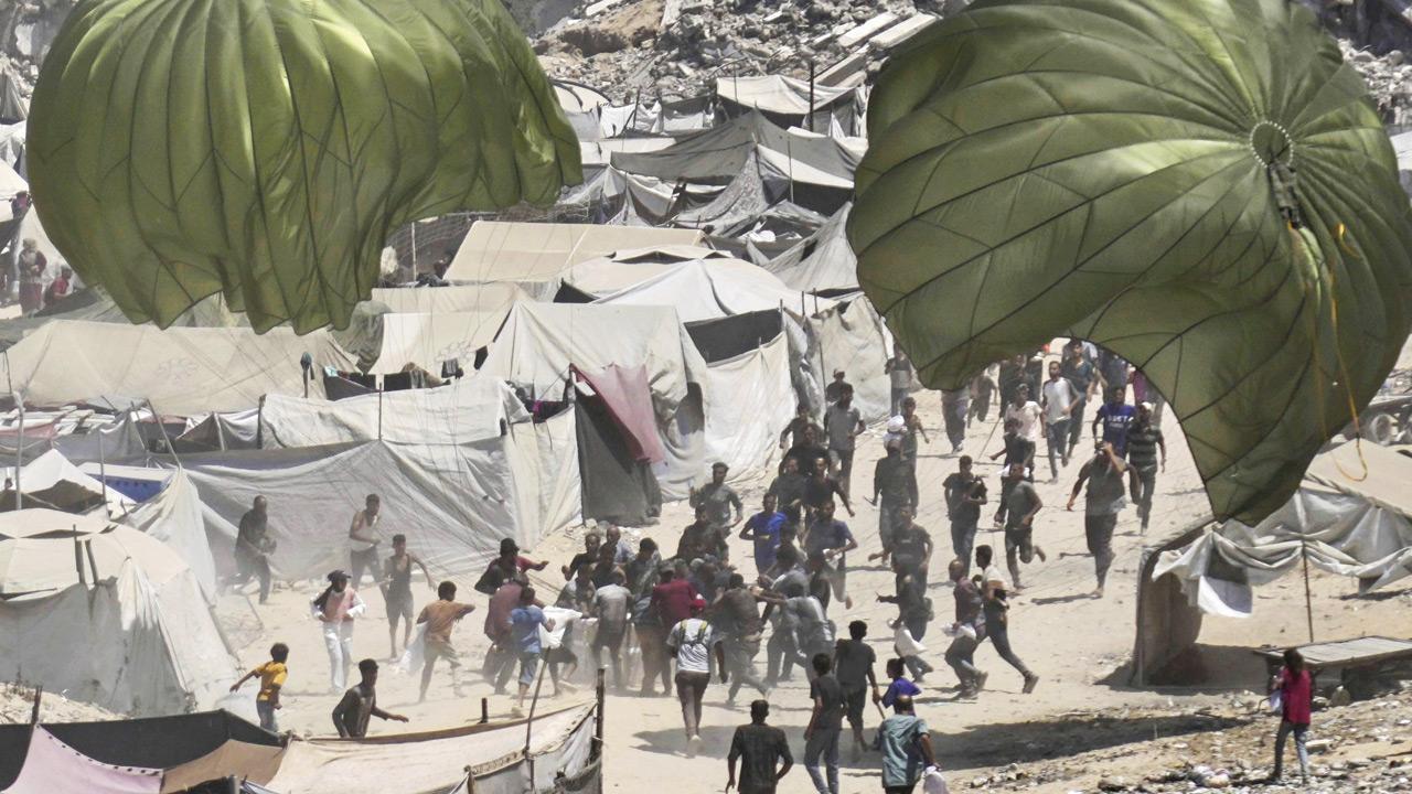 Nearly 320 aid trucks, UN fuel tankers sent into Gaza