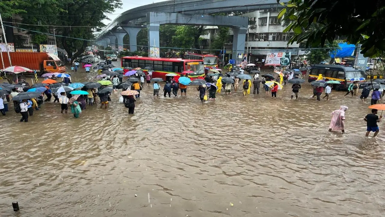 IN PHOTOS: Wadala station under water after Mumbai witnesses relentless downpour