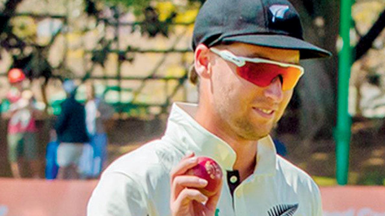 Zakary Foulkes claims five wickets; New Zealand win by an innings and 359 runs