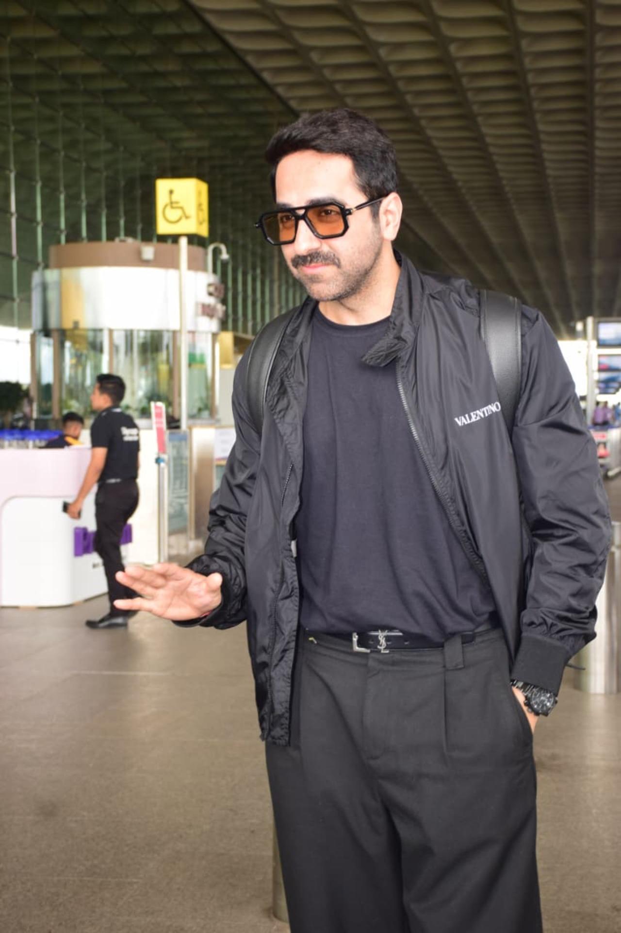 Keeping it all cool and casual, Ayushmann looks ravishing with the moustache