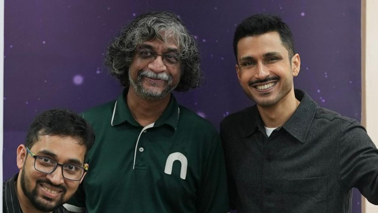 Amol Parashar joins hands with Homi Bhabha Centre for Science Education 