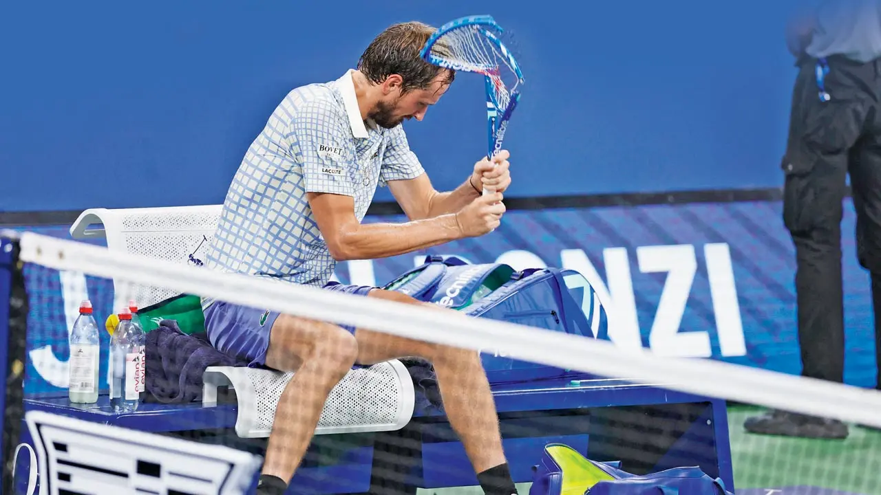  Daniil Medvedev’s rage takes center stage in US Open blowup