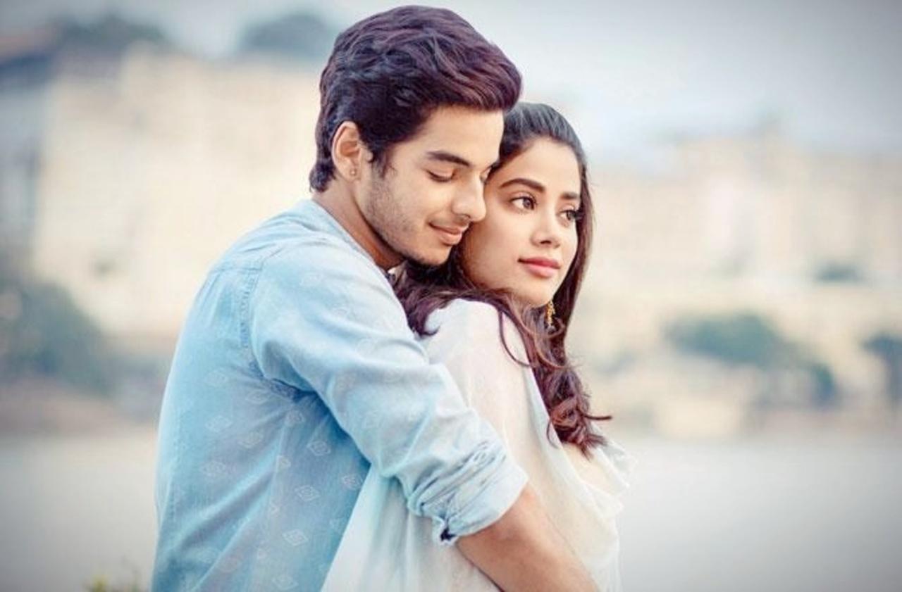 The Shashank Khaitan directorial is a remake of 2016 film Sairat and marked debut of Ishaan Khatter and Janhvi Kapoor. The film showed how Madhukar (a Dalit boy) is eventually killed as he slopes with Parthavi (upper class girl). The tragic climax of the movie continues to shock everyone to date. 