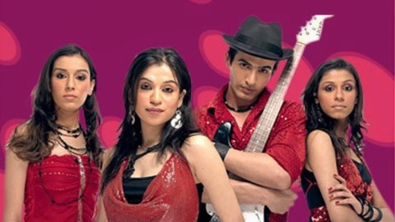 Dhoom Machao Dhoom: The musical drama told the ultimate story of friendship and dreams. The plot revolves around Priyanka Sethi and a band she created with her friends called the Pink Band