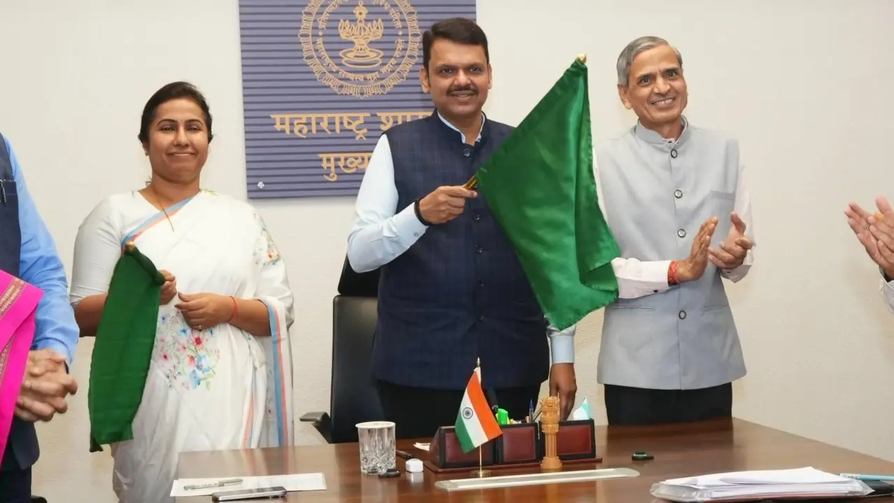 Nanded-Mumbai Vande Bharat launched, it is key to Marathwada`s growth, says CM