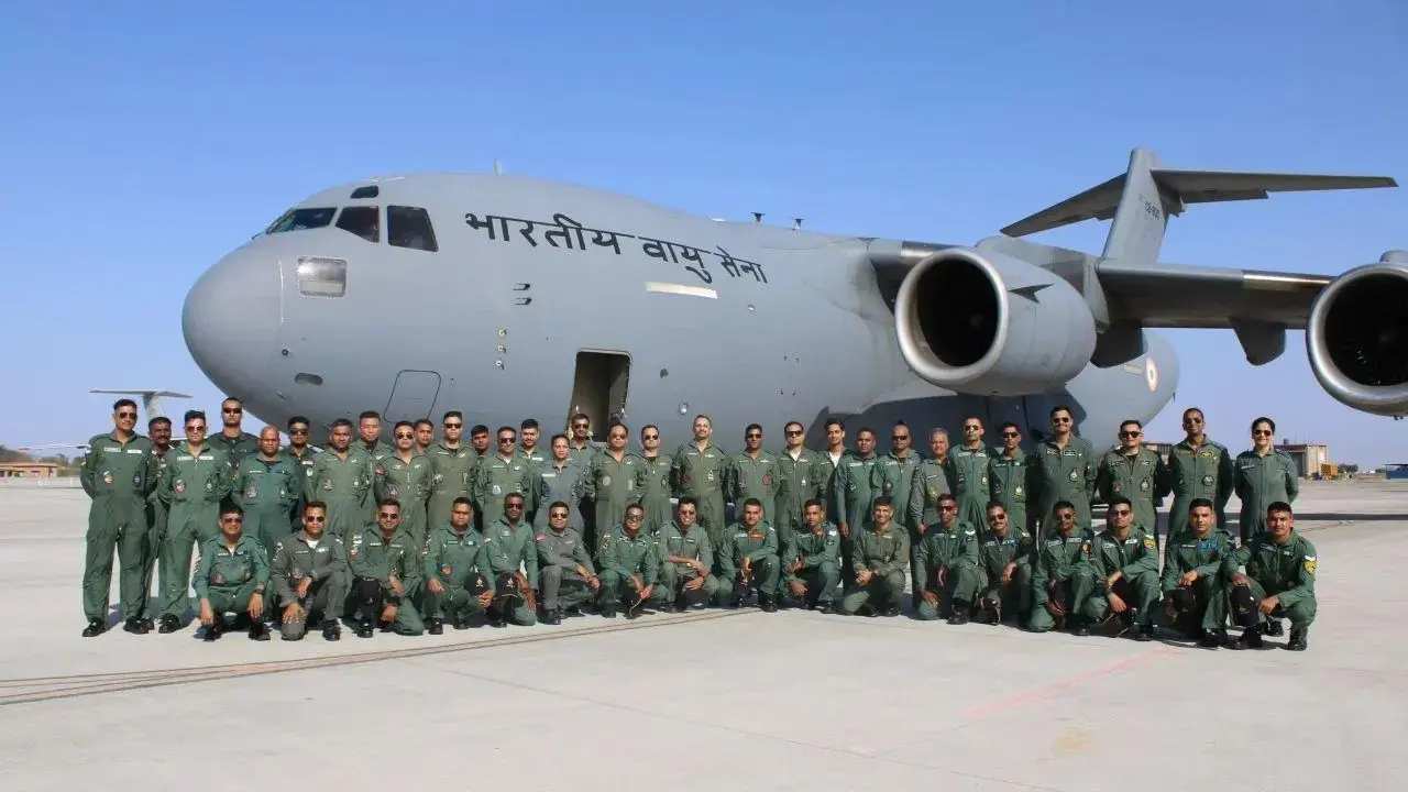 Govt approves 85,000 crore deal for 97 Tejas jets for IAF