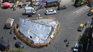 IN PHOTOS: BMC reinstalls tarpaulin over Dadar Kabutarkhana in Mumbai