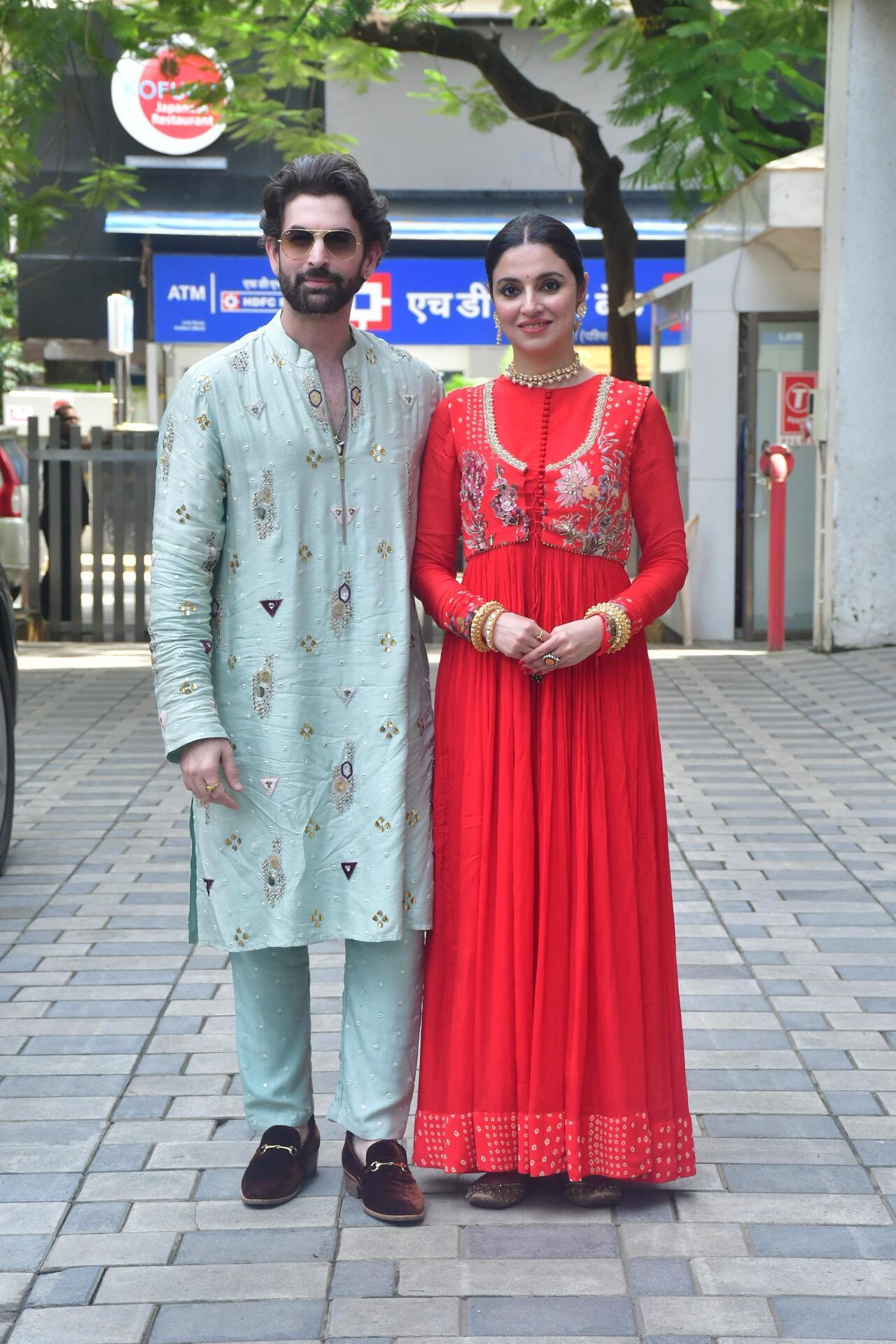 Neil Nitin Mukesh and Divya Khossla give a glimpse together for their upcoming film 