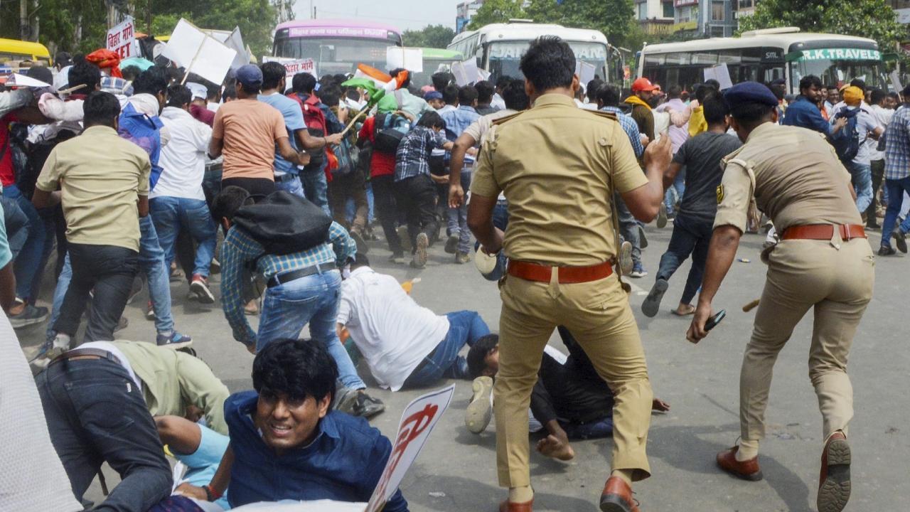 IN PHOTOS: Bihar Police baton charge protesting STET aspirants in Patna