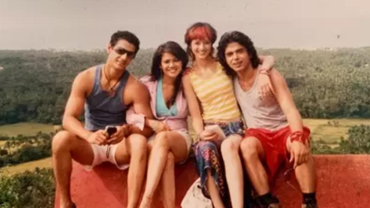 'Remix' was a teen show based on the Argentine opera 'Rebelde Way'. The show followed the lives of four teens, Tia, Yuvraj, Anvesha, and Ranveer, and their music group, 'Remix'.