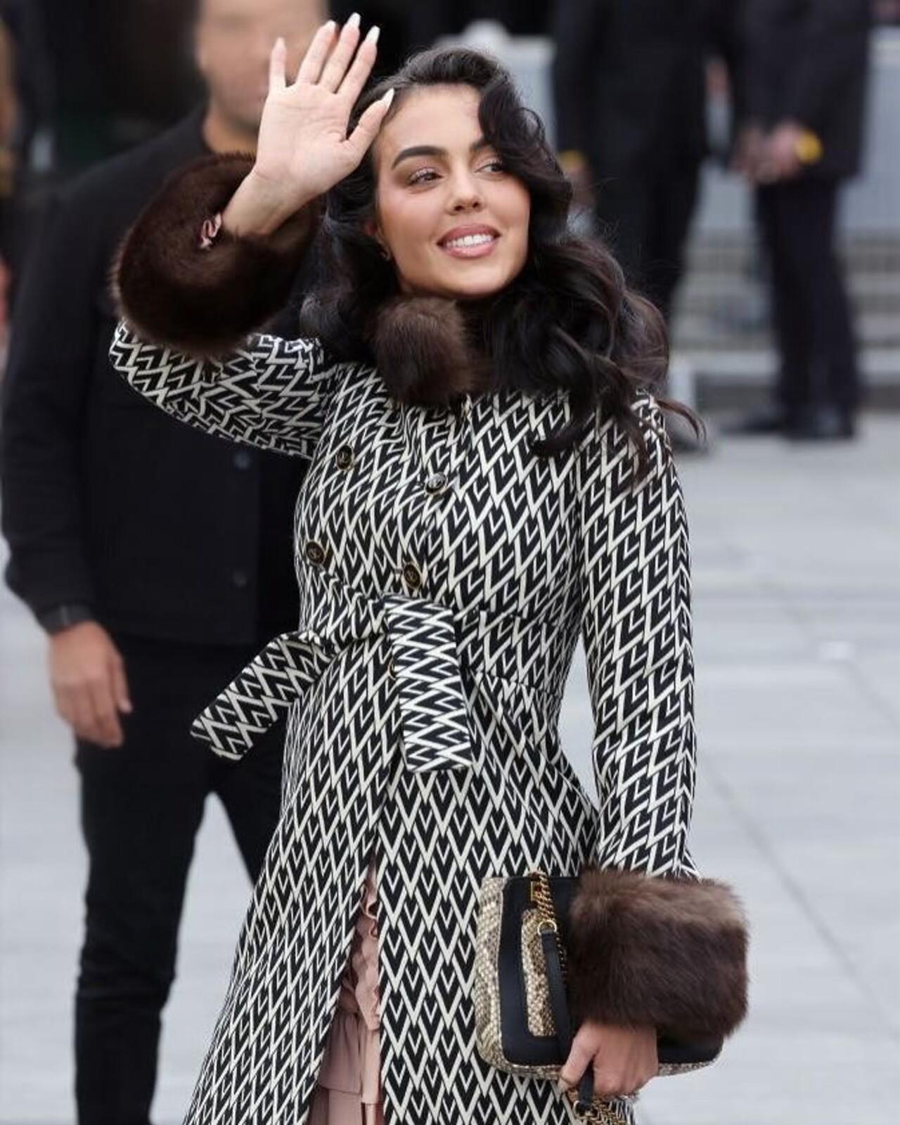 Georgina Rodriguez, who was born in Argentina and reared in Spain, has become a well-known personality in the fashion and entertainment industries. Her association with Ronaldo propelled her to global fame, but she has subsequently pursued her own career path