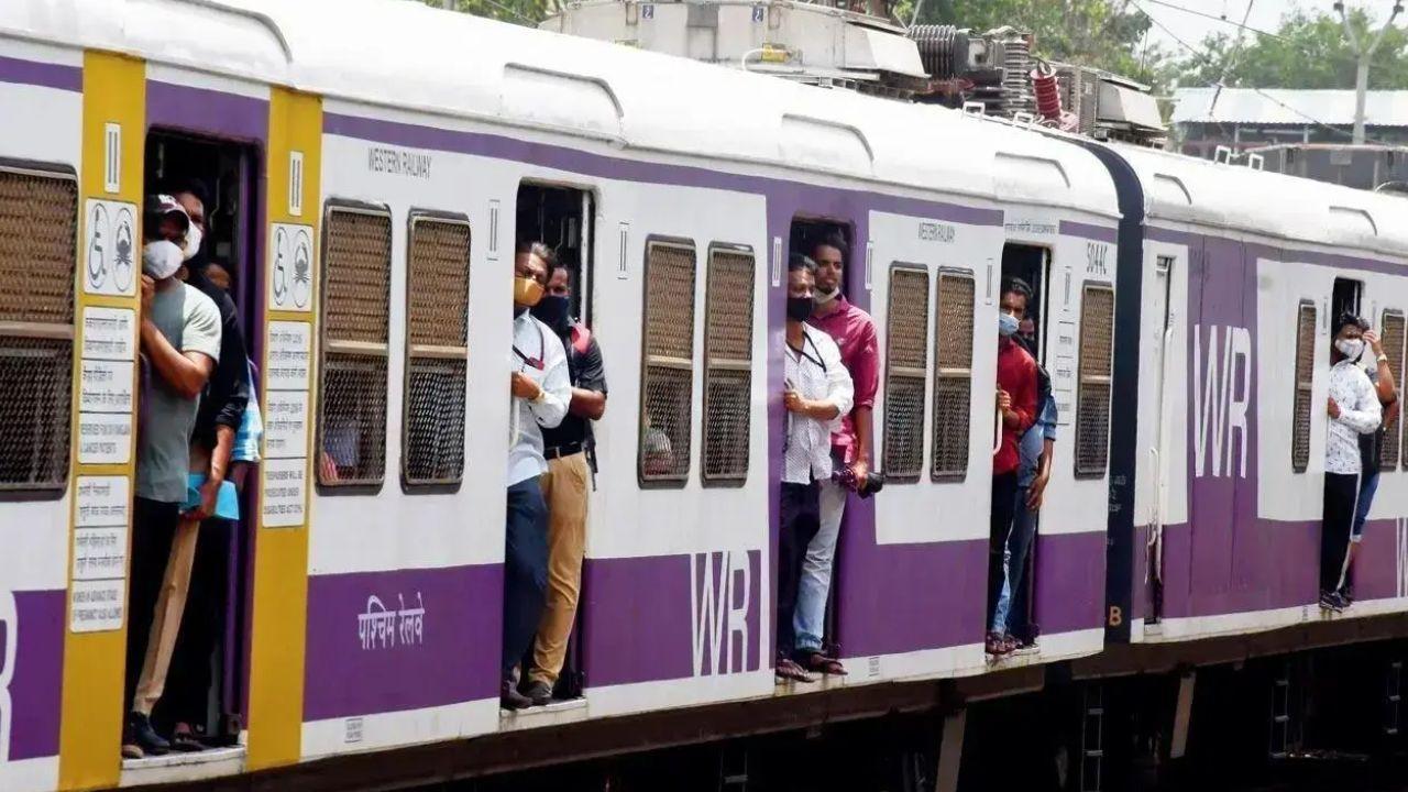 Mumbai LIVE: Western Railway shares Mumbai local train updates