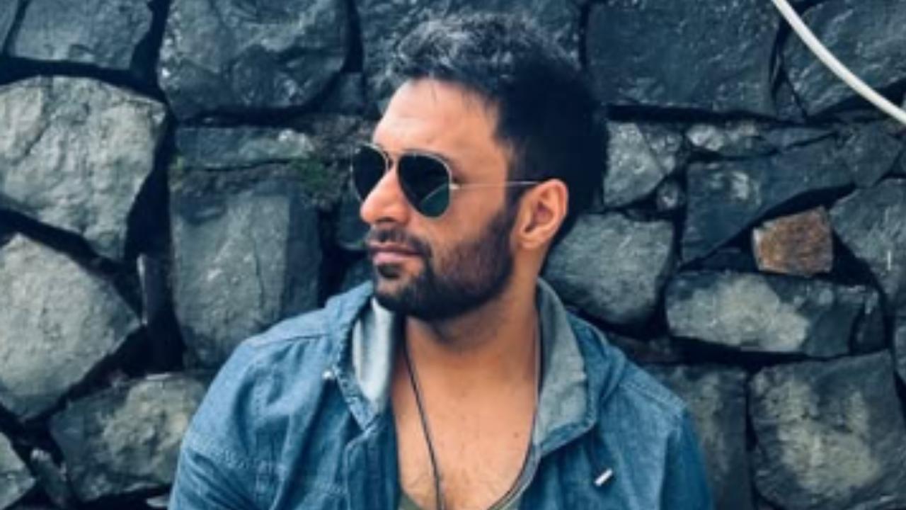 Exclusive | Shaleen Malhotra clocks 13 years in Industry; recalls his first shot