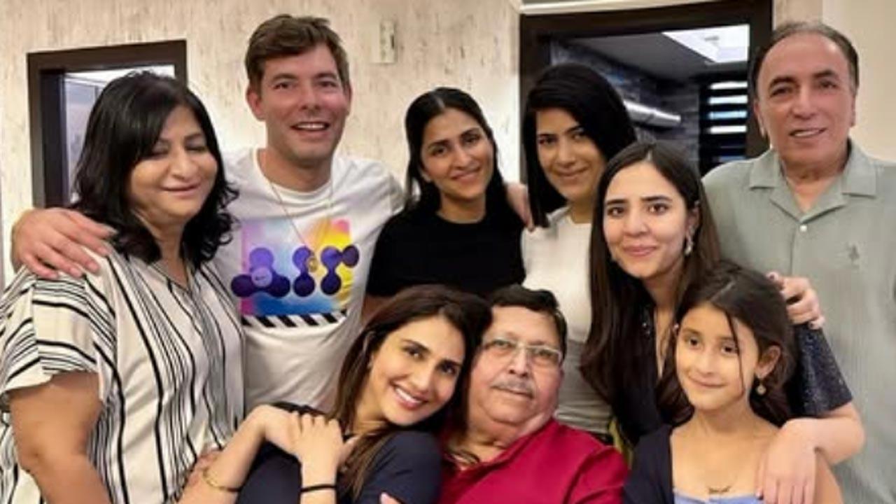 Vaani Kapoor celebrates pre-birthday bash with loved ones, shares pictures