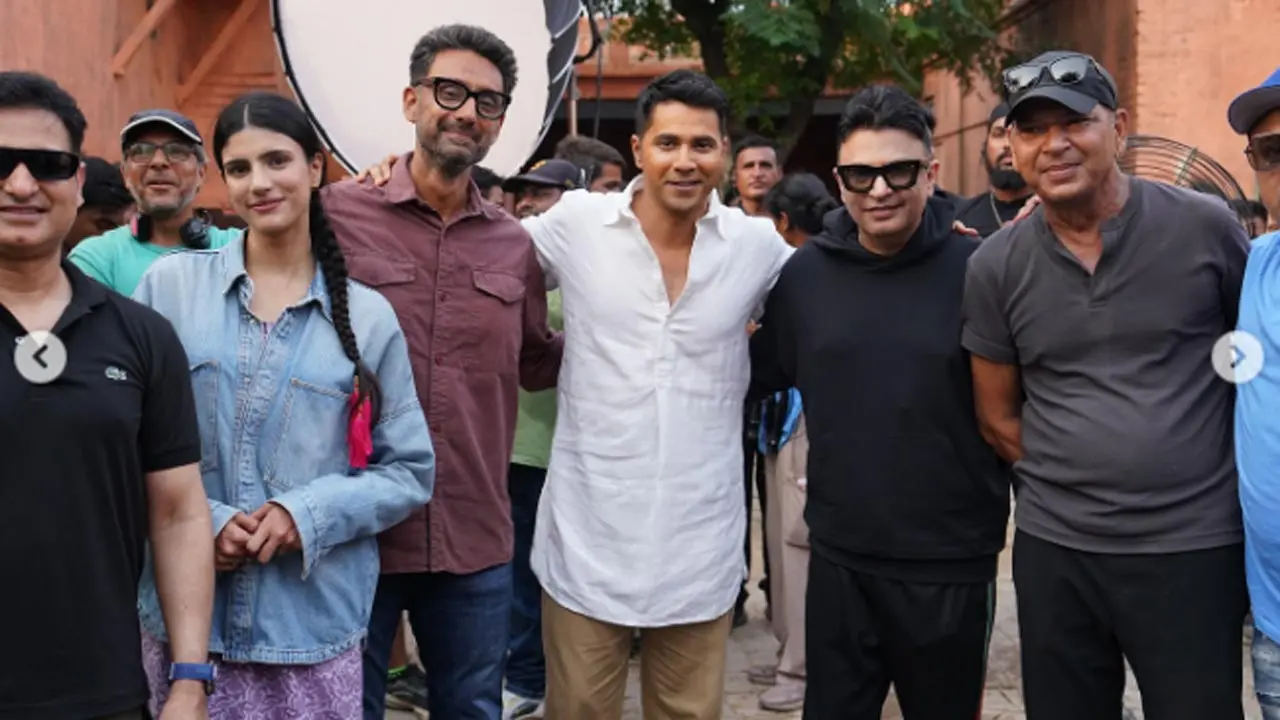 Varun Dhawan visits Golden Temple after wrapping up Border 2 shoot in Amritsar