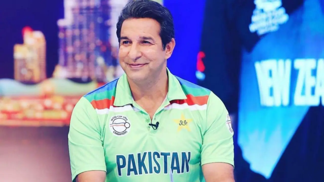 Akram presses on Babar Azam's inclusion in T20I national setup