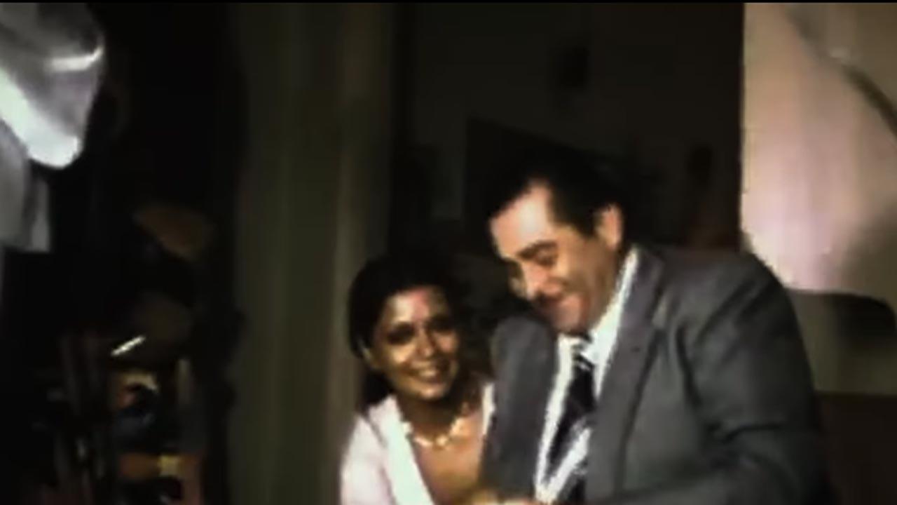 Zeenat Aman recalls the bygone era with Raj and Krishna Kapoor