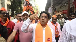 IN PHOTOS: MNS candidate Yashwant Killedar files nomination for BMC election