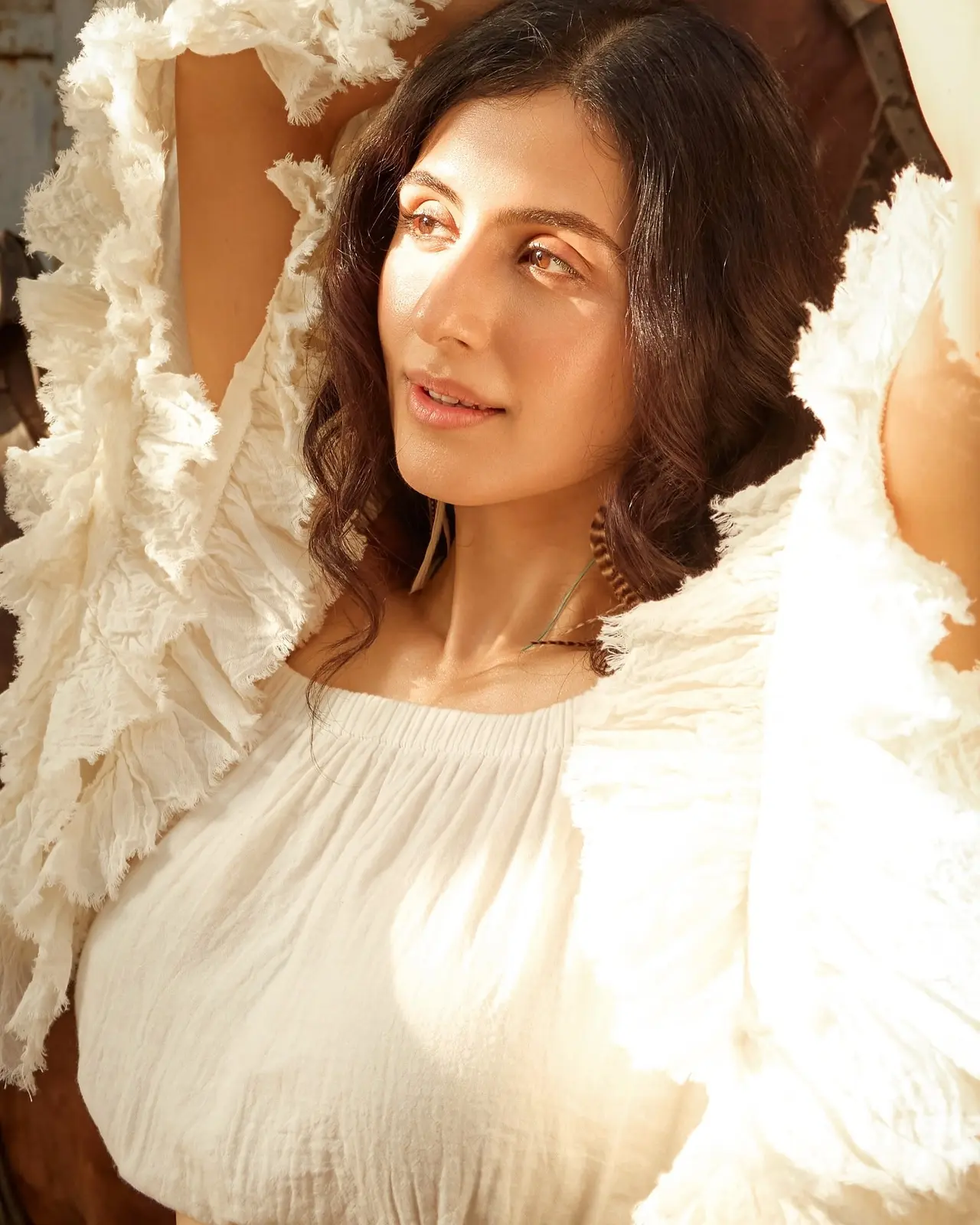 Now that the movie is nearing its release, Akshay took to his social media account to express his emotions for his niece. Sharing the poster of Simar from Ikkis, Akshay penned, “Holding you as a tiny baby to now watching you step into the world of films… life really has come full circle.