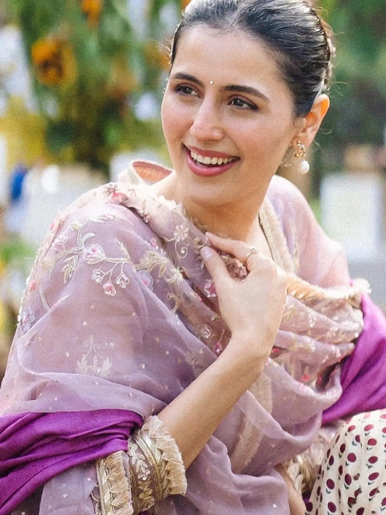 “Simar, I’ve seen you turn from a shy little girl who would hide behind her mom into this confident young woman ready to face the camera like she was born for it. Safar mushkil hai, but knowing you, you’ll walk into it with that same spark, that same honesty, and that same stubborn determination that runs in our family,” he suggested.