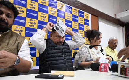 Voting for 29 municipal corporations, including Mumbai, will take place on January 15. Pics/Atul Kamble