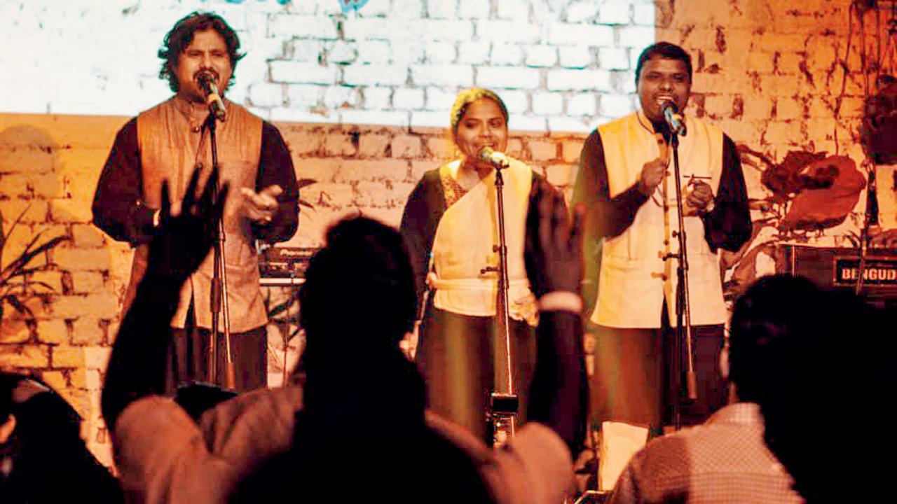 Swadesi performs Amhi Kon in 2021. Pic courtesy/Swadesi