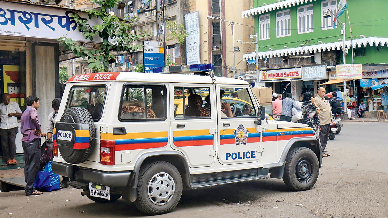 The Andheri police have registered an FIR against Jaikumar Gupta and his son, Suyash, and their firm. Representation Pic/iStock