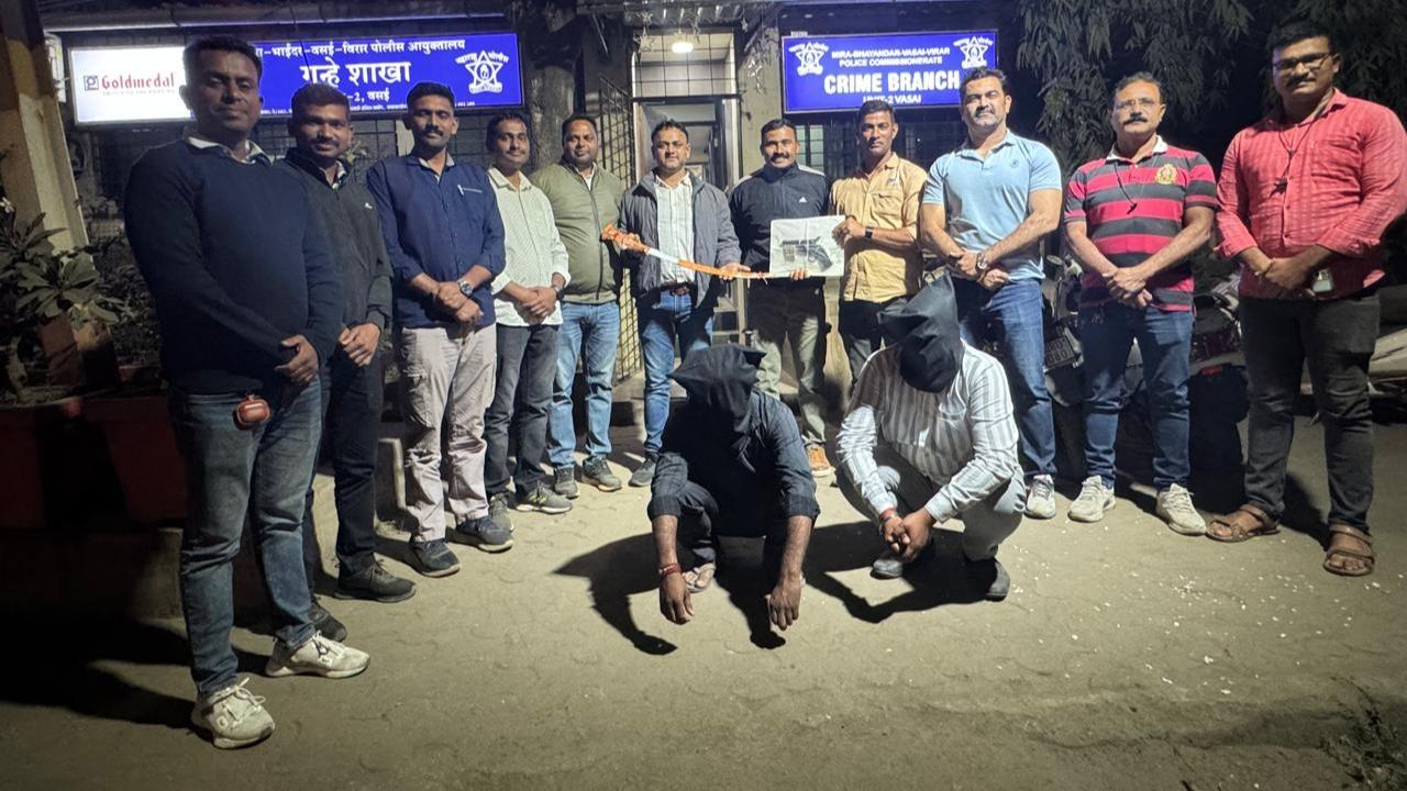 Naigaon Police nab two, seize illegal country-made pistol and live cartridges