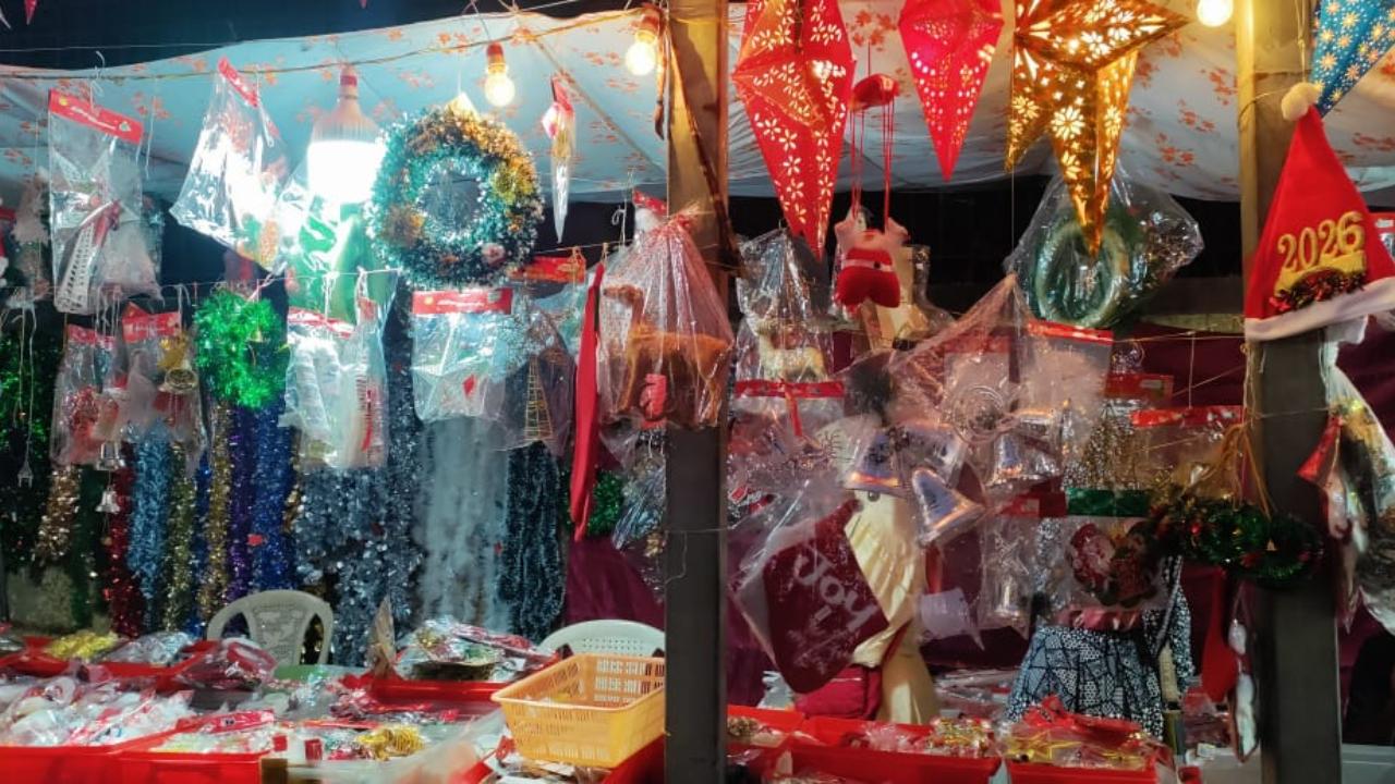 A little after the bus stop and diagonally opposite Balaji restaurant, a delightful Muslim family, who has also been putting up their stall there for many years, sells everything you need for Christmas. From decorations to trees, and even stars - they have everything you need
The price of the products start Rs 50 and go on till Rs 1200 A little after the bus stop and diagonally opposite Balaji restaurant, a delightful Muslim family, who has also been putting up their stall there for many years, sells everything you need for Christmas. From decorations to trees, and even stars - they have everything you need
The price of the products start Rs 50 and go on till Rs 1200