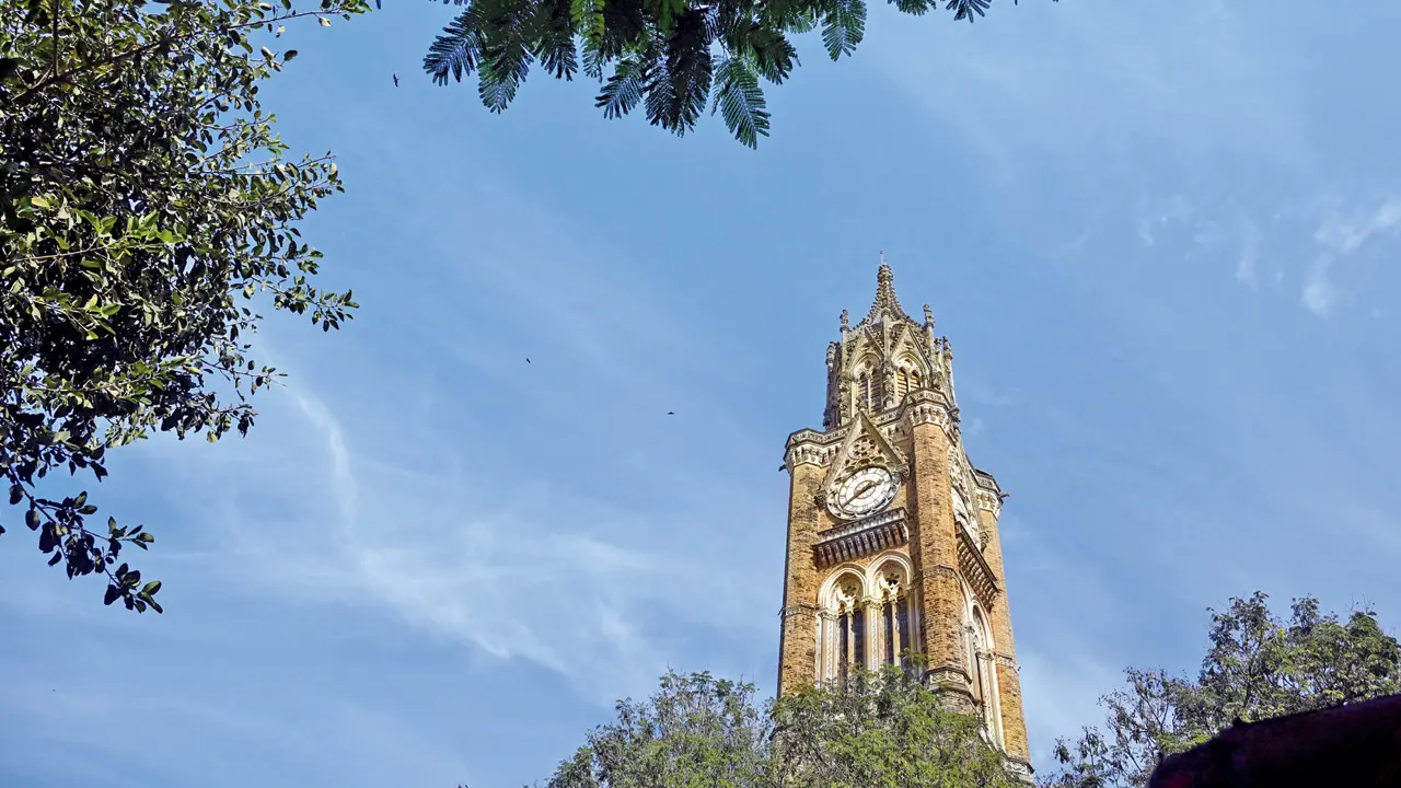 A rare smog-free day in the city on Monday. Pic/Ashish Raje