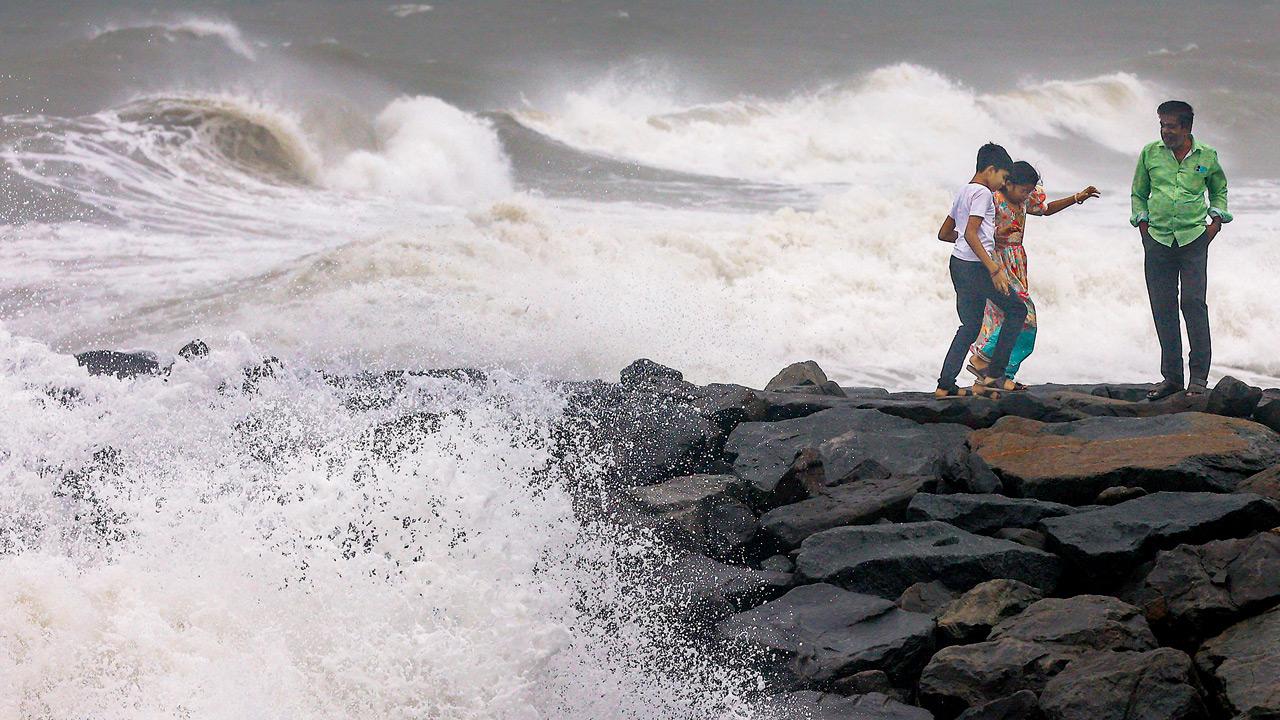 Cyclone Ditwah batters Tamil Nadu, three killed as heavy rains lash state