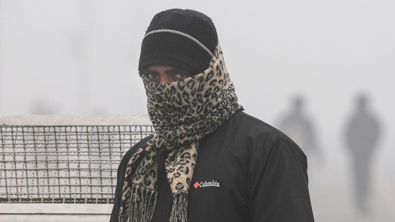 As per India’s air quality classification, AQI values between 101 and 200 are considered 'moderate,' 201-300 'poor,' 301-400 'very poor,' and readings above 400 fall under the 'severe' category. The health implications of such pollution levels are grave. The Centre recently informed Parliament that more than two lakh cases of acute respiratory illnesses were reported in six government hospitals in Delhi between 2022 and 2024 amid rising pollution.