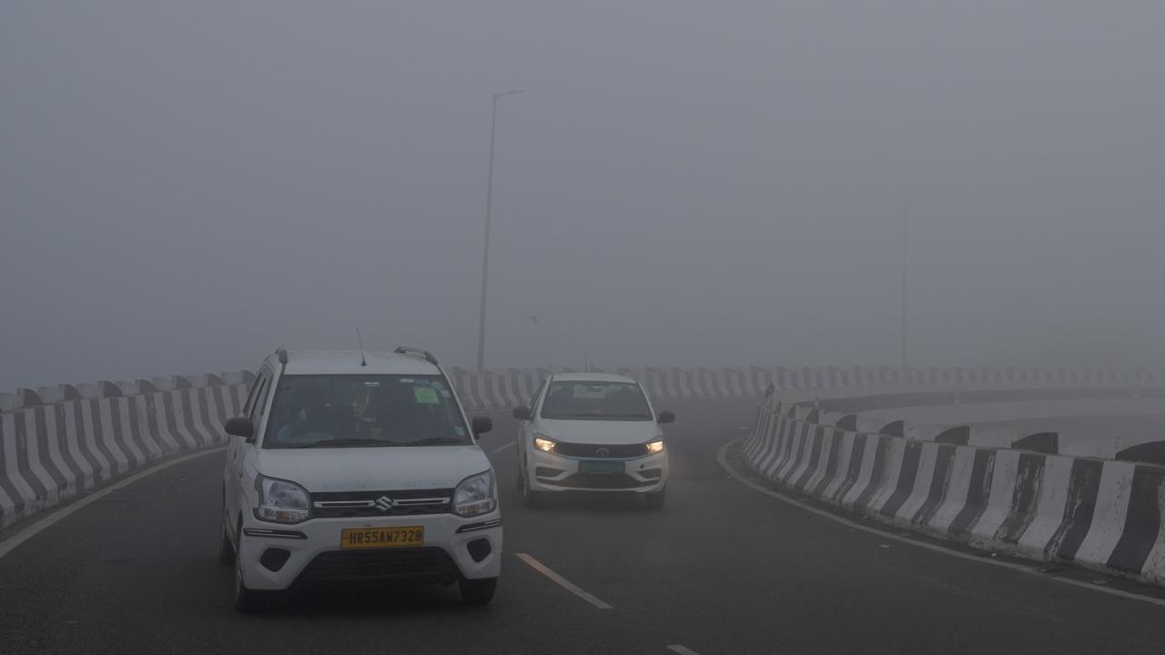The IMD issued a red alert for Delhi, warning that fog may disrupt operations at some airports and affect highways and railway routes