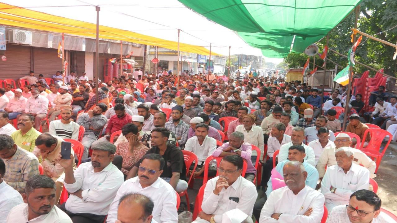 He said the Congress had delivered strong results in the Lok Sabha Elections and municipal polls and had sent Shobha Bachhav to Parliament from Dhule, and now deserved full control of the civic body