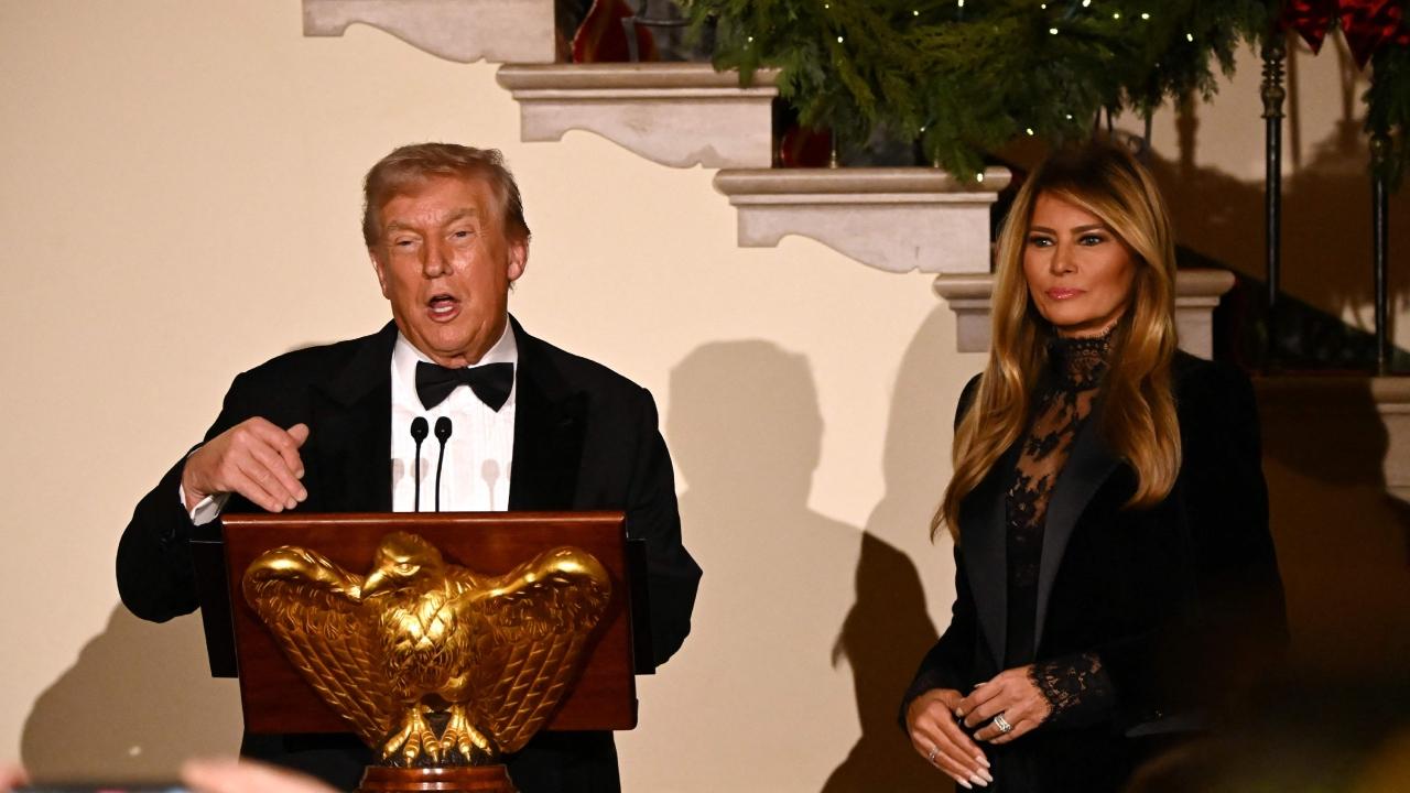 In his opening remarks, Trump pointedly acknowledged the Democratic lawmakers in attendance. “I see some faces that are friendly, but they could be friendlier,” he said, drawing laughter from the room. He later called it “a tremendous tribute that so many Democrats have joined us today, at a high level.”