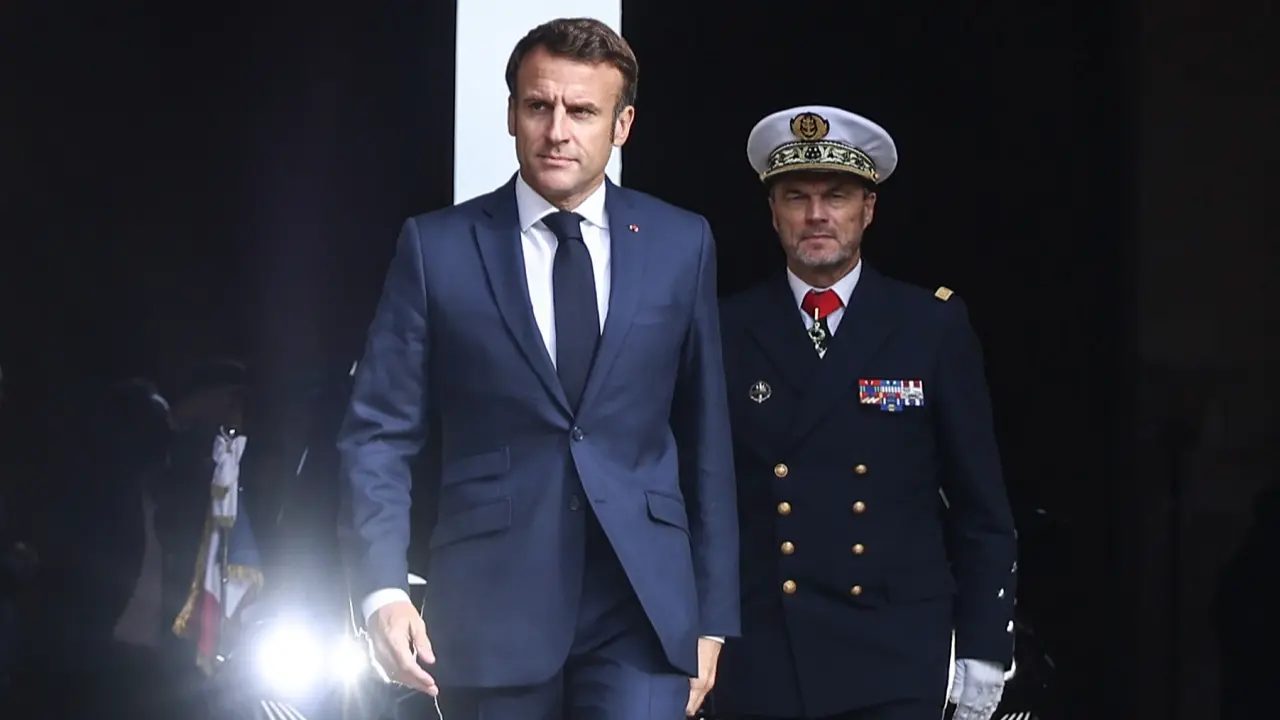 Emmanuel Macron says France will build new aircraft carrier by 2038
