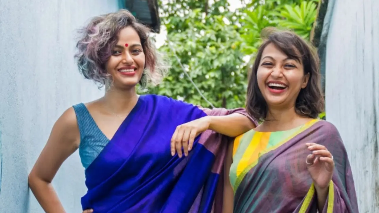 Dose of fashion Dextrus presents a beautiful knowledge, insights and learning session titled 'Sarees and Stories' with Sujata and Tanya, co-founders of sari brand, SUTA. 
This evening will focus on the journeys of the business, entrepreneurship,  growth strategies, and insightful conversations around business. Attendees will also experience the delight of enjoying different saree draping styles and tips from the co-founders of Suta. 
Not only sarees, but there will also be a session with on styling different footwear with Sarees along with hair styling tips and a fancy shoot.
Where: Dextrus, Lower Parel WestWhen: December 6Time: 4 pm - 7 pm