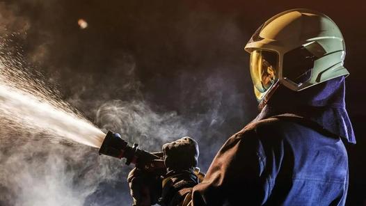 Fire breaks out at City Mall in Andheri