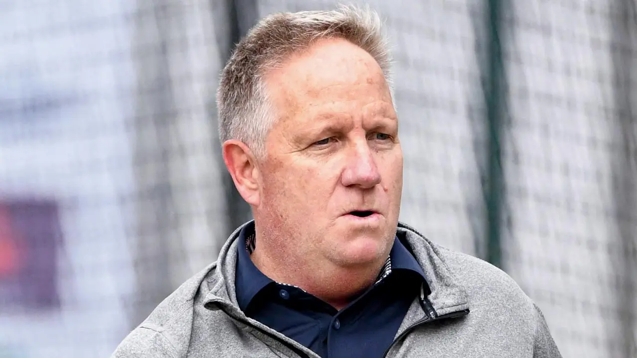 Ashes: Aussie Ian Healy slams England’s ‘deflating’ show