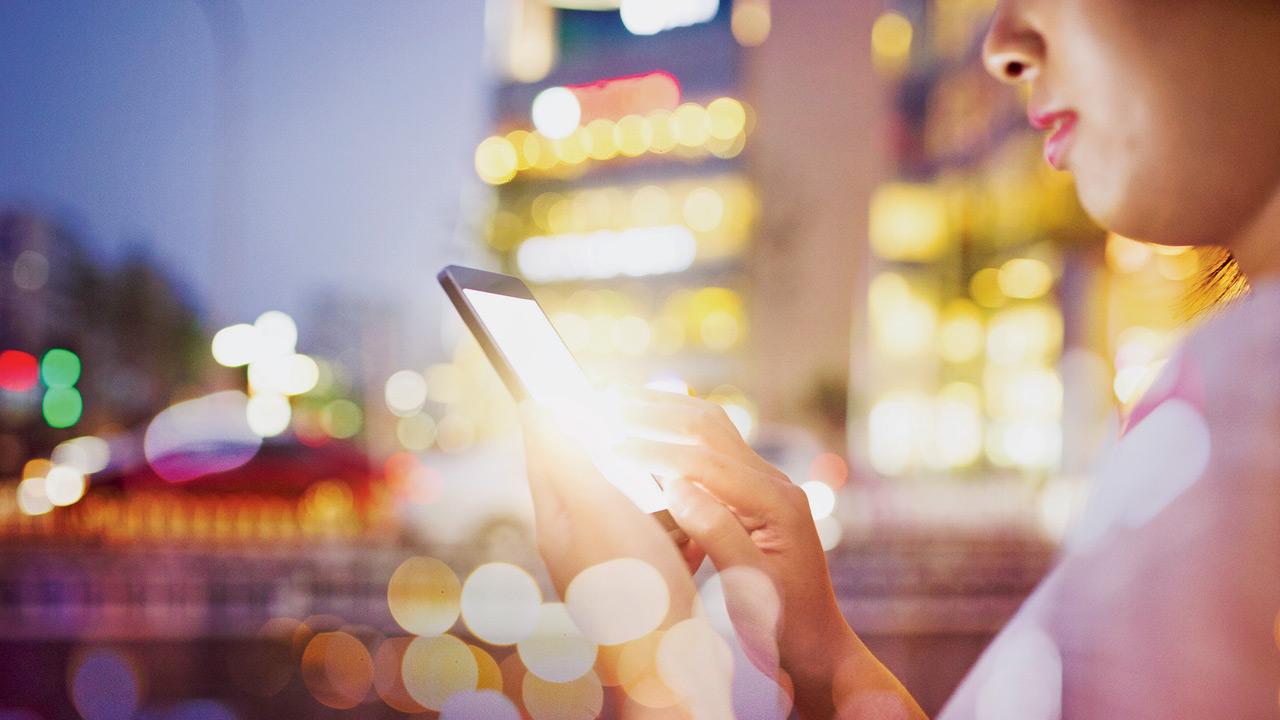 Too much artificial light at night may increase risk of heart disease: Study